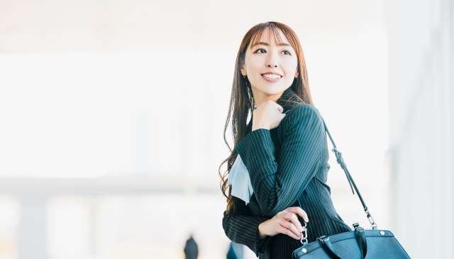 浮気男の顔の特徴、浮気女の顔の特徴まとめ